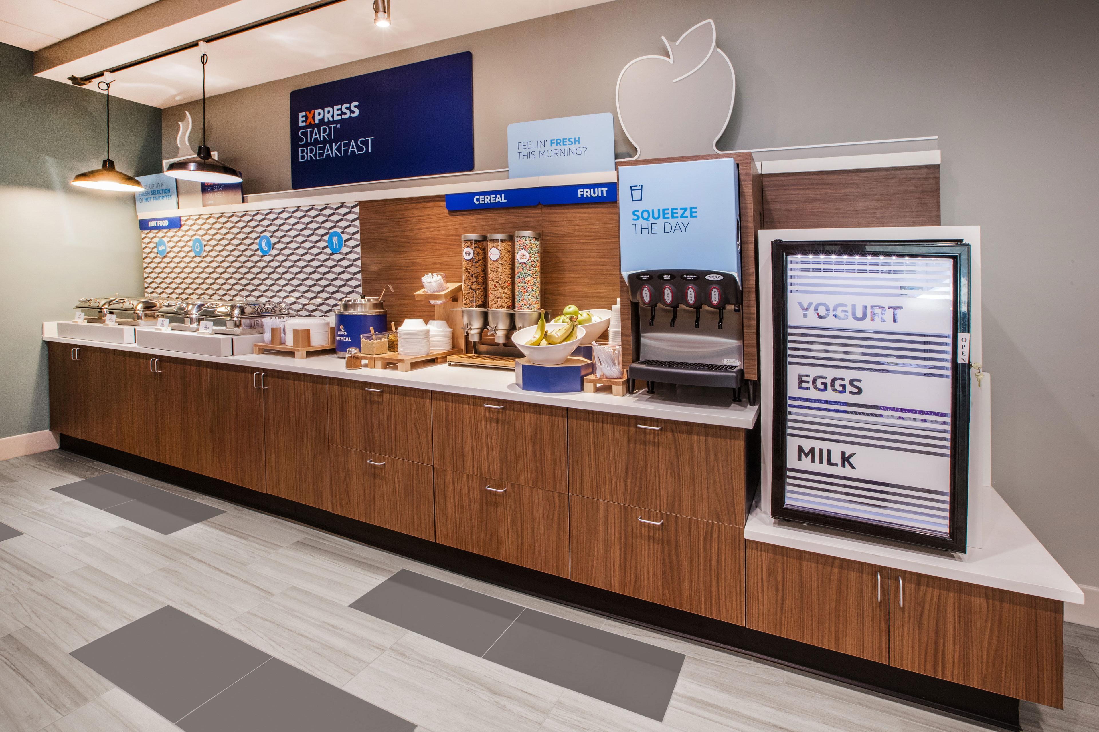 Holiday Inn Express Hotel & Suites Salem By Ihg Esterno foto
