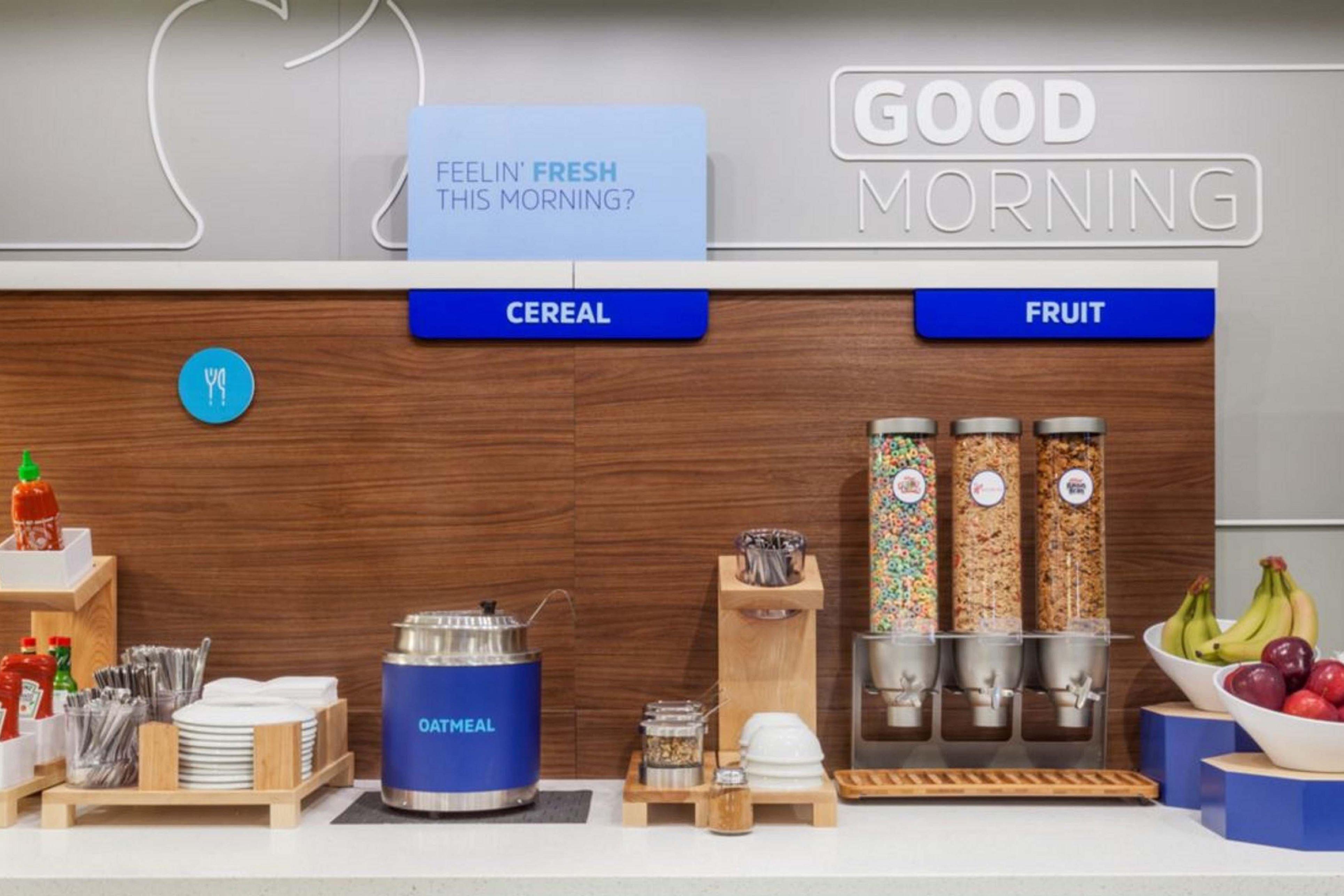 Holiday Inn Express Hotel & Suites Salem By Ihg Esterno foto
