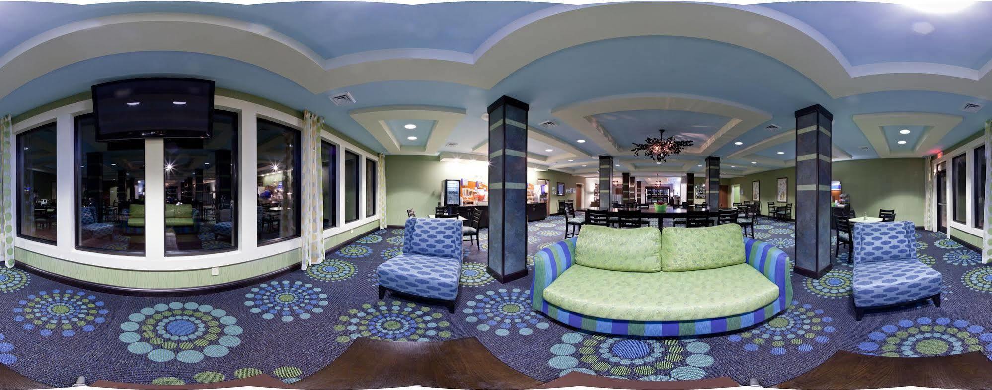 Holiday Inn Express Hotel & Suites Salem By Ihg Esterno foto